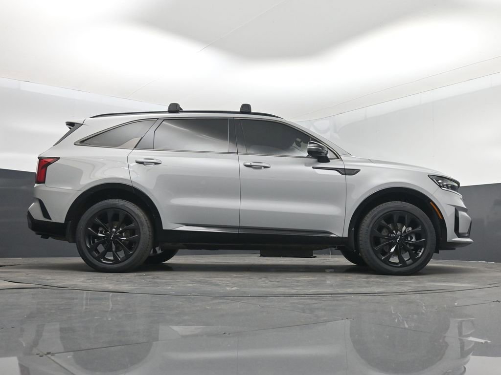 Used 2022 Kia Sorento SX AWD/4WD image 16