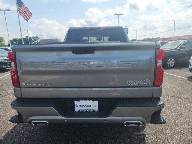New 2026 Chevrolet Silverado 1500 High Country image 3