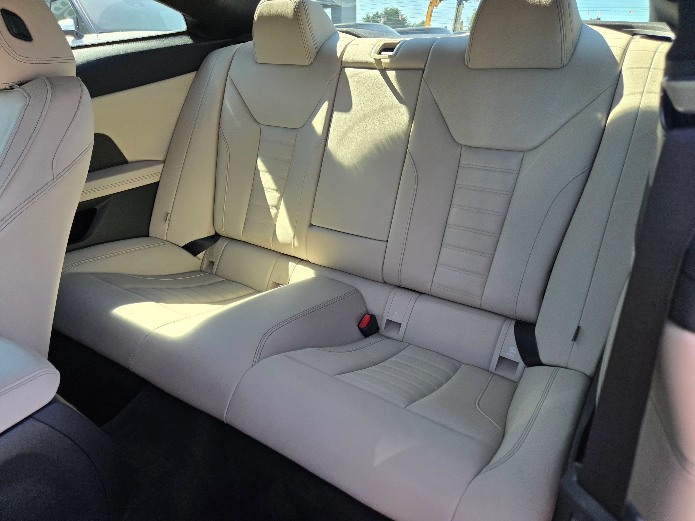 Used 2022 BMW 440i xDrive Coupe w/ Premium Package AWD/4WD image 9