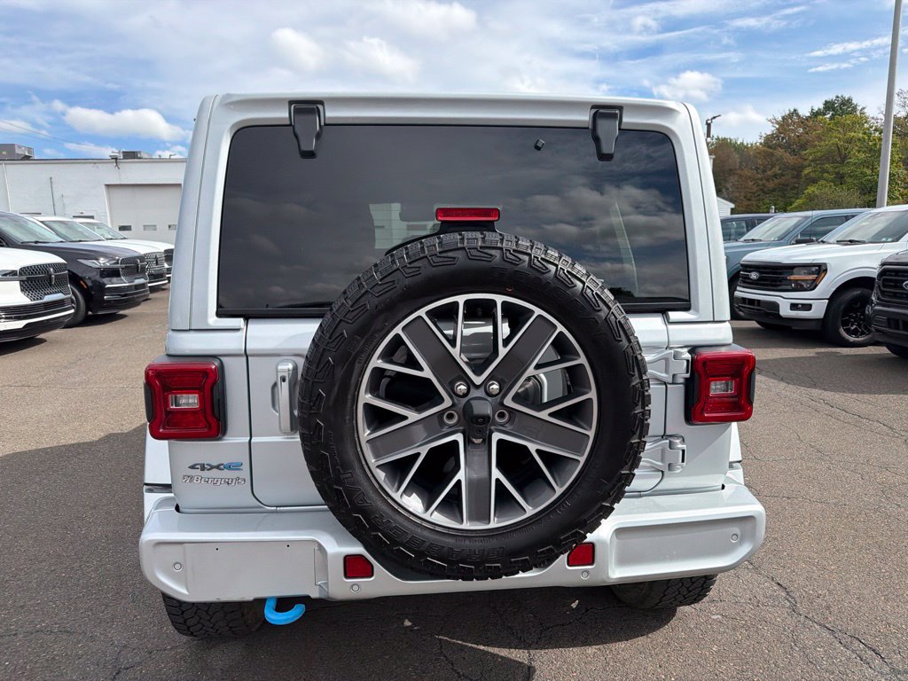 Used 2024 Jeep Wrangler High Altitude AWD/4WD image 6