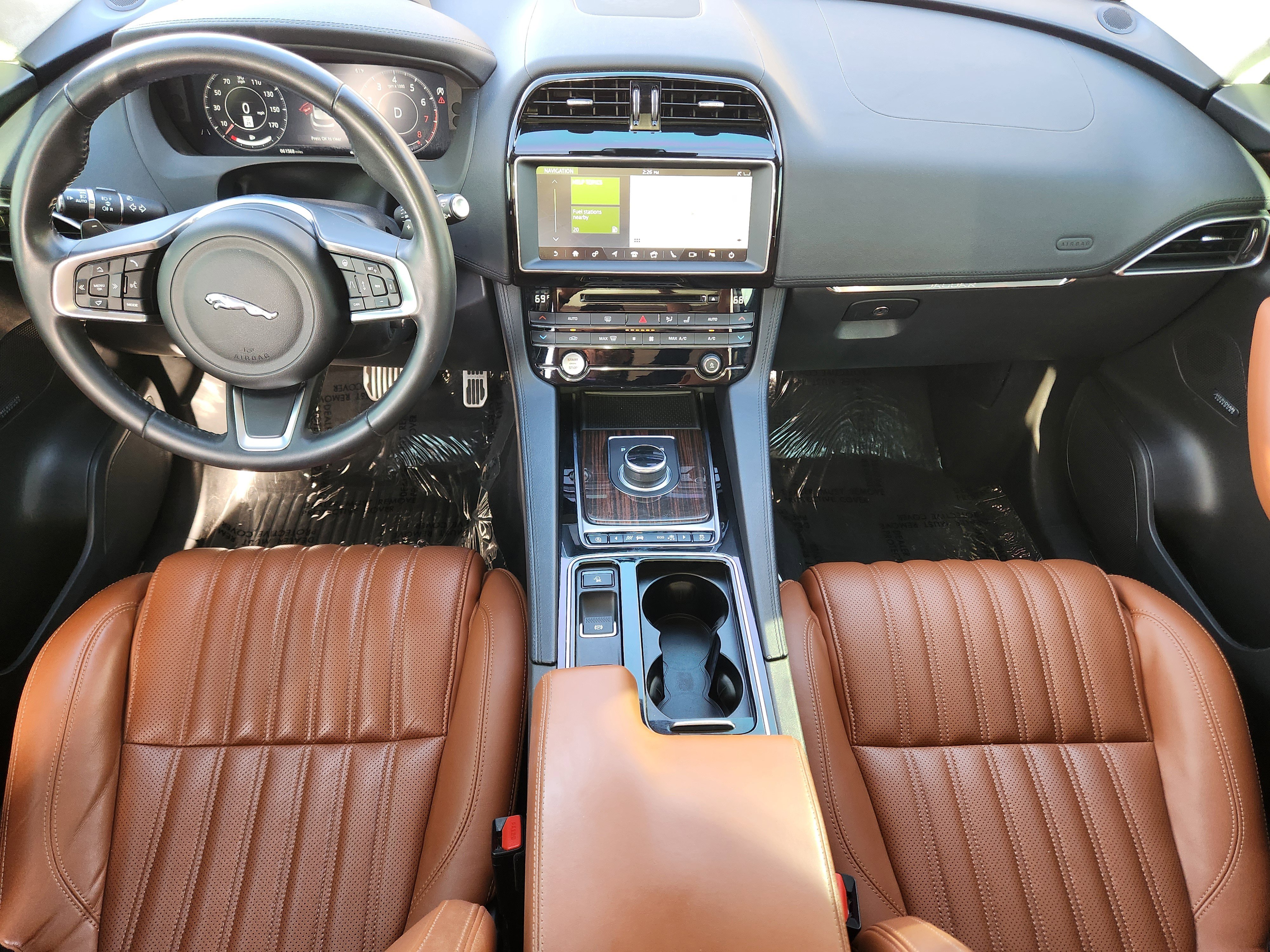 Used 2019 Jaguar F-PACE Portfolio image 18