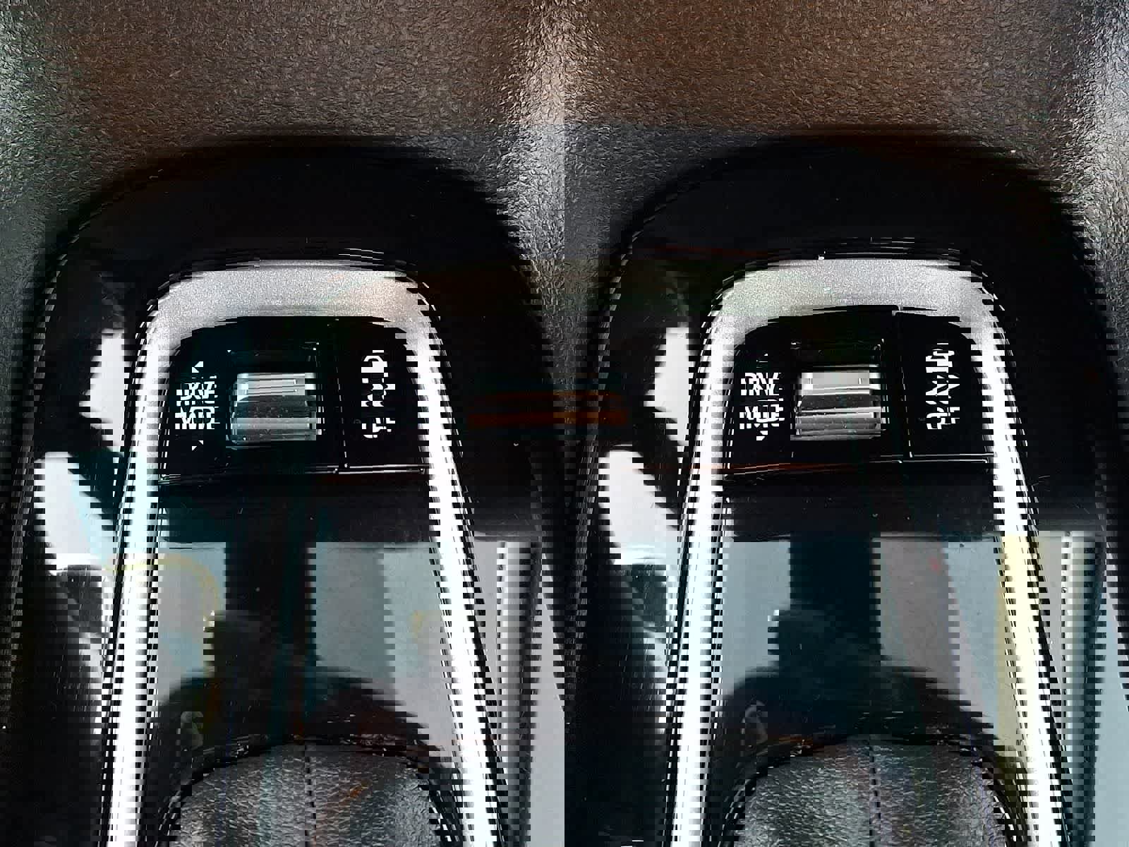 Certified 2024 Toyota Corolla SE FWD image 27