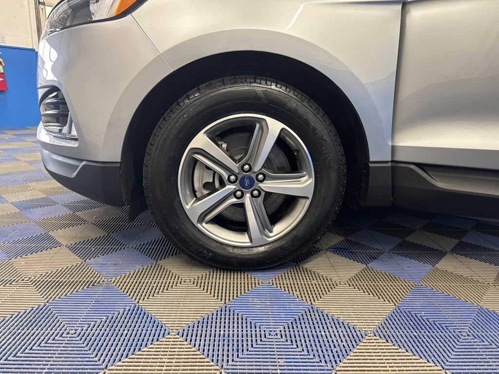 Used 2022 Ford Edge SEL w/ Convenience Package AWD/4WD image 36