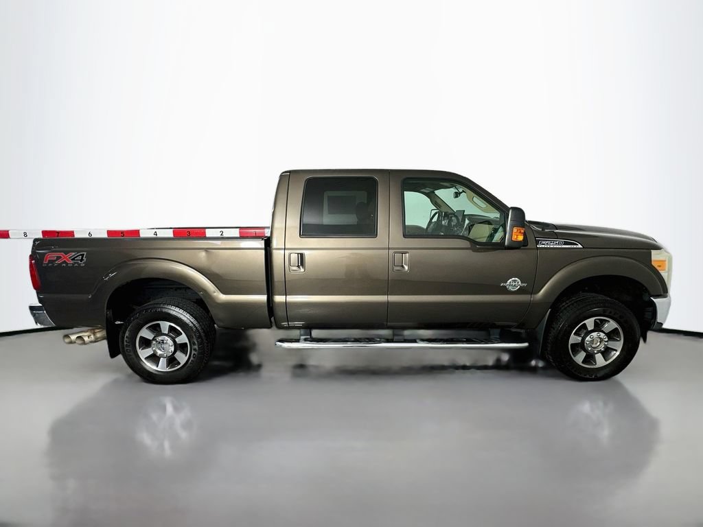 Used 2016 Ford F250 Lariat w/ Lariat Ultimate Package AWD/4WD image 8