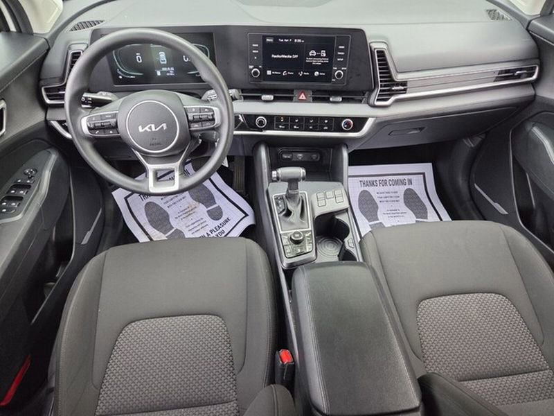 Used 2024 Kia Sportage LX FWD image 10
