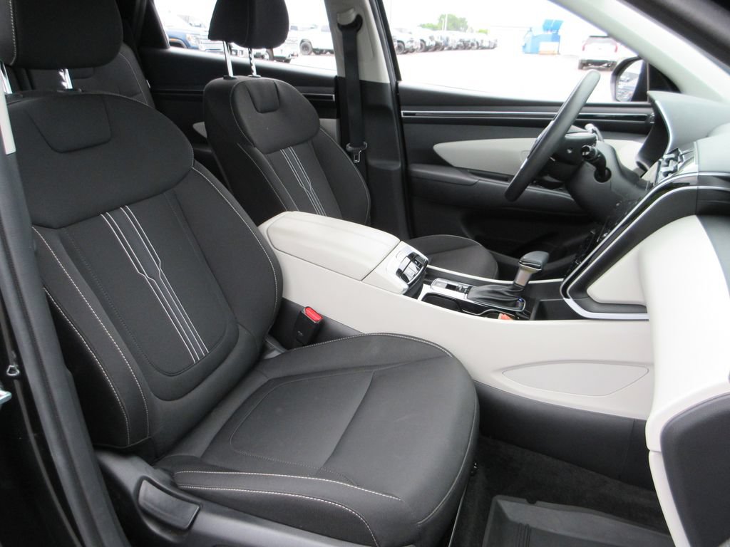 Used 2024 Hyundai Tucson SEL AWD/4WD image 19