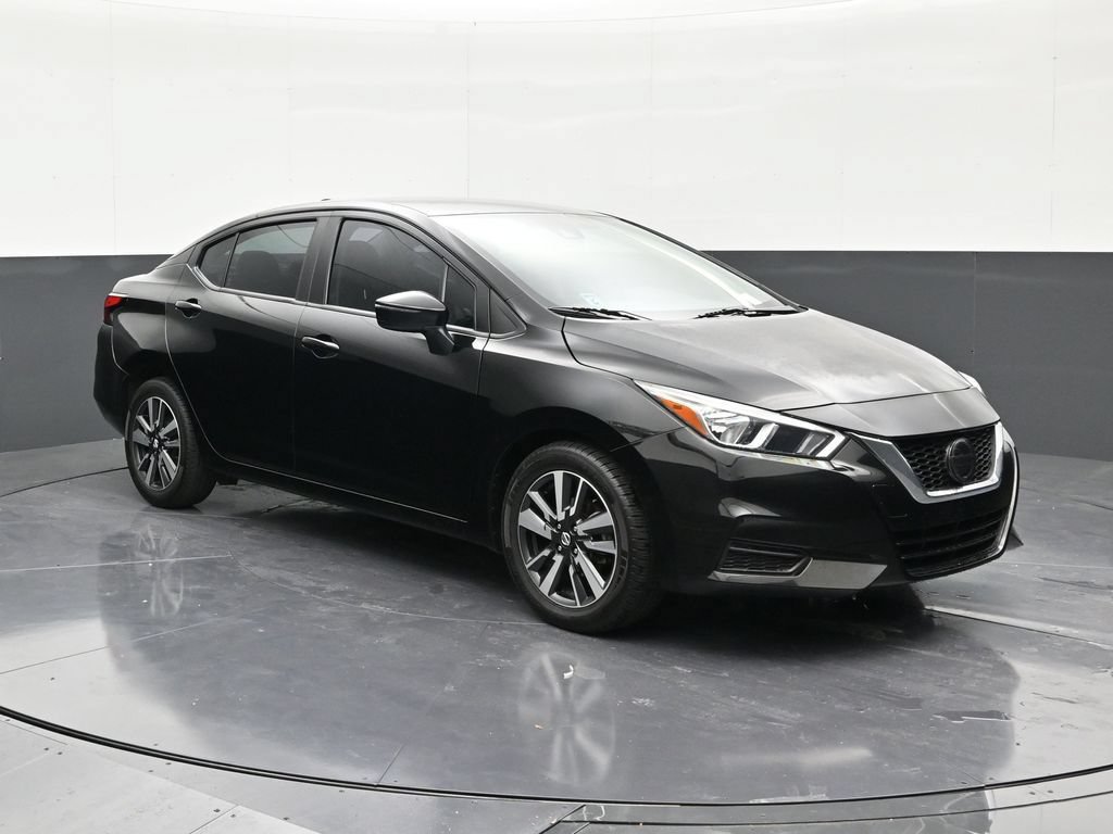 Used 2021 Nissan Versa SV FWD image 7