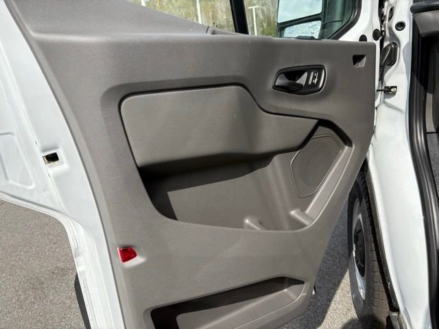 New 2024 Ford Transit 250 Low Roof w/ Load Area Protection Package RWD image 10