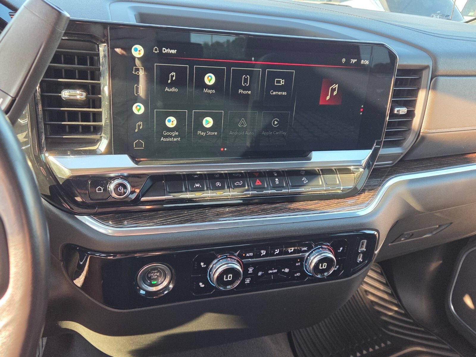 Used 2022 GMC Sierra 1500 SLE w/ X31 Off-Road Package AWD/4WD image 20