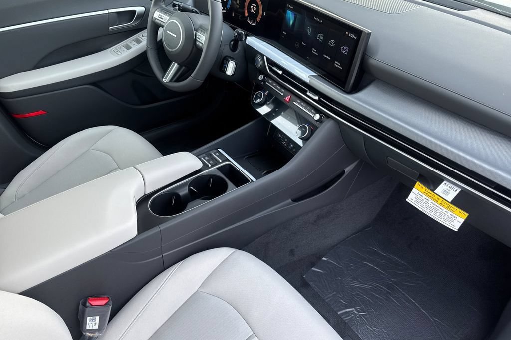 New 2026 Hyundai Sonata SEL FWD image 16