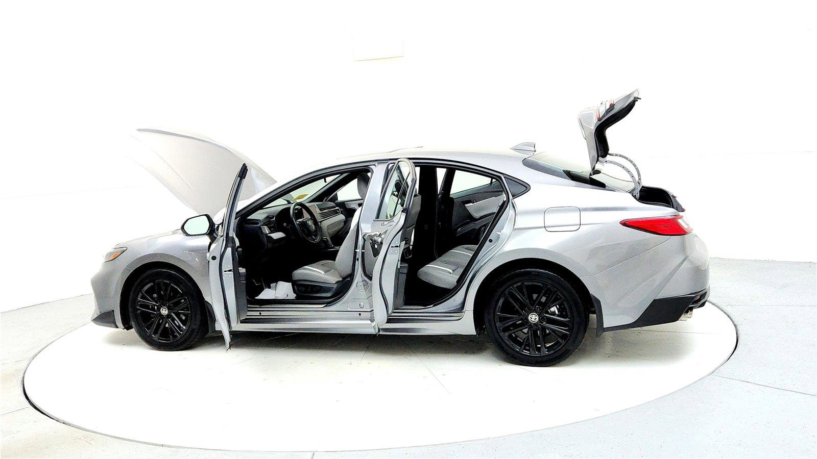 Certified 2025 Toyota Camry SE image 12