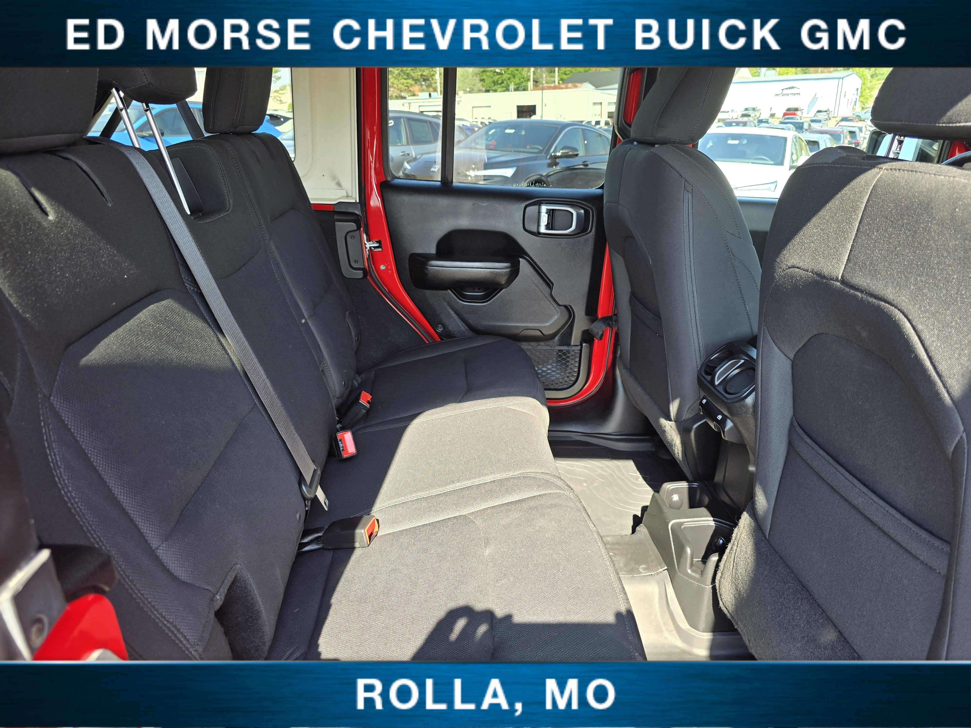 Used 2018 Jeep Wrangler Unlimited Sport S image 23