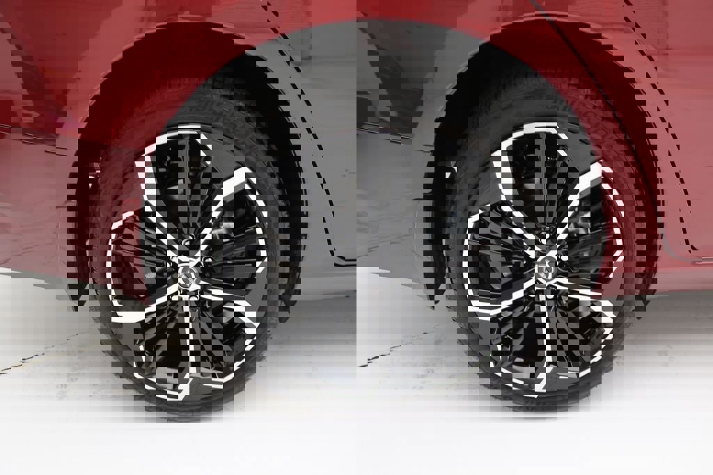 Used 2025 Nissan Altima 2.5 SR image 10