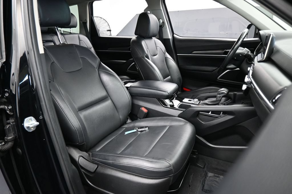 Used 2022 Kia Telluride LX FWD image 48