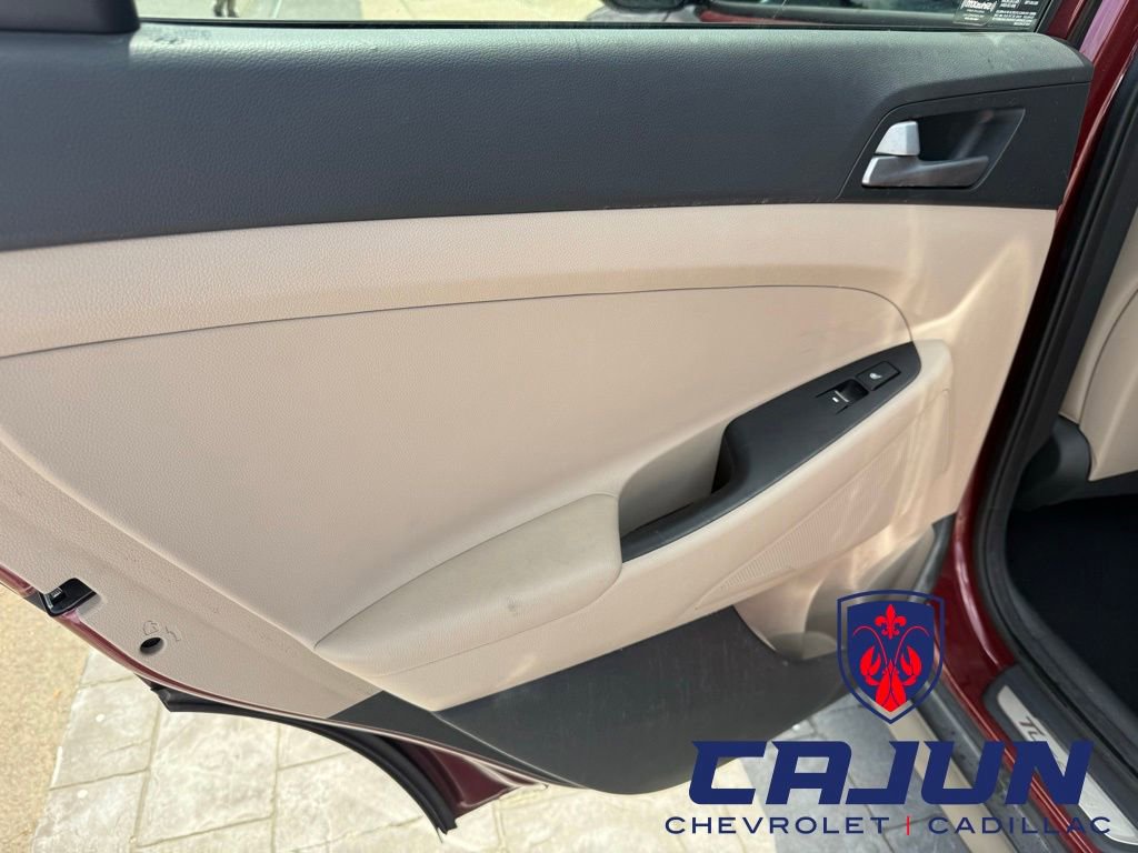 Used 2016 Hyundai Tucson Limited w/ Option Group 03 image 9