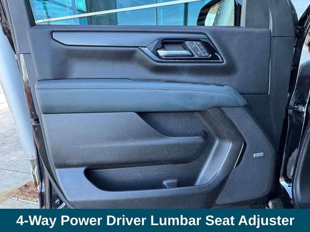 Used 2025 GMC Yukon AT4 w/ AT4 Premium Package image 17