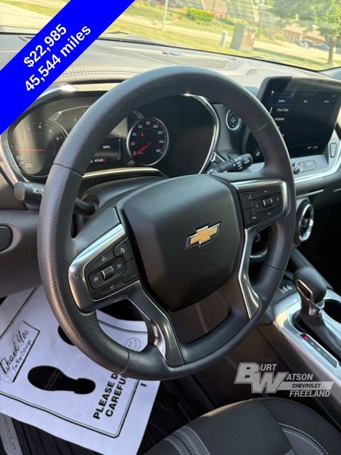 Used 2023 Chevrolet Blazer LT w/ Convenience Package FWD image 16