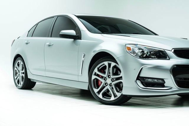 Used 2017 Chevrolet SS image 3