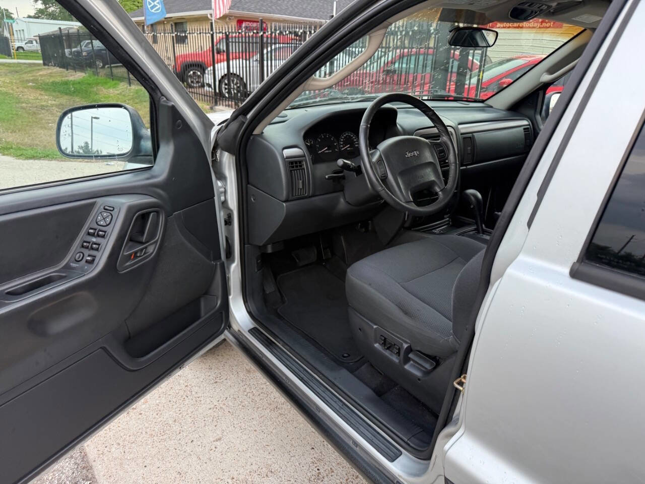 Used 2002 Jeep Grand Cherokee Sport RWD image 11