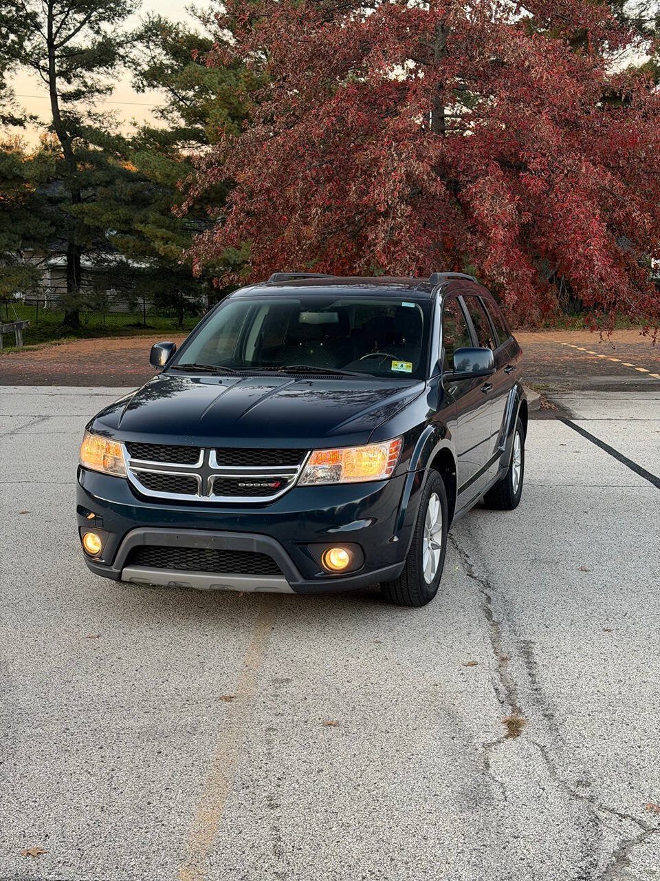 Used 2015 Dodge Journey SXT w/ Flexible Seating Group FWD image 3