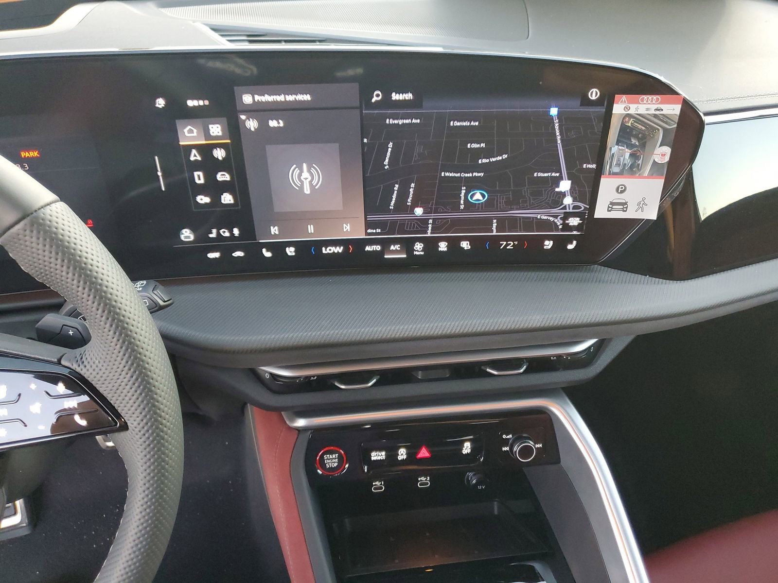 New 2025 Audi SQ5 Premium Plus image 25