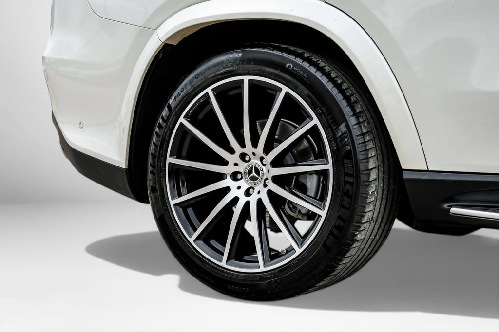 Used 2023 Mercedes-Benz GLS 580 4MATIC image 79