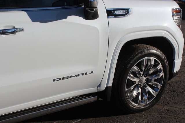New 2026 GMC Sierra 1500 Denali image 17
