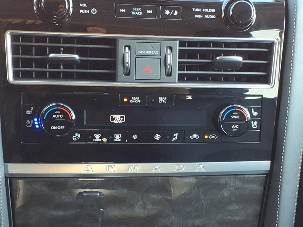 Used 2024 Nissan Armada Platinum w/ Captain's Chairs Package image 21