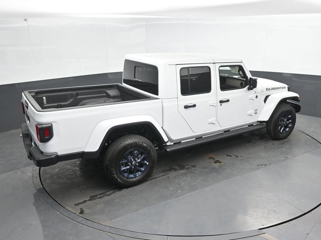 New 2026 Jeep Gladiator Sport AWD/4WD image 33