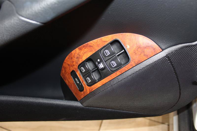 Used 2006 Mercedes-Benz CLK 350 Coupe image 21