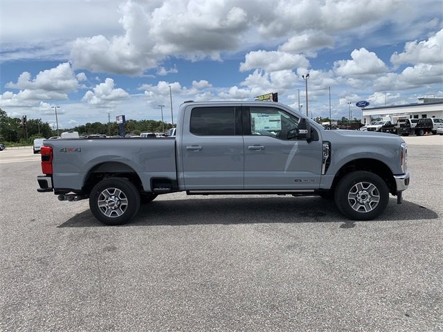 New 2026 Ford F350 Lariat image 3