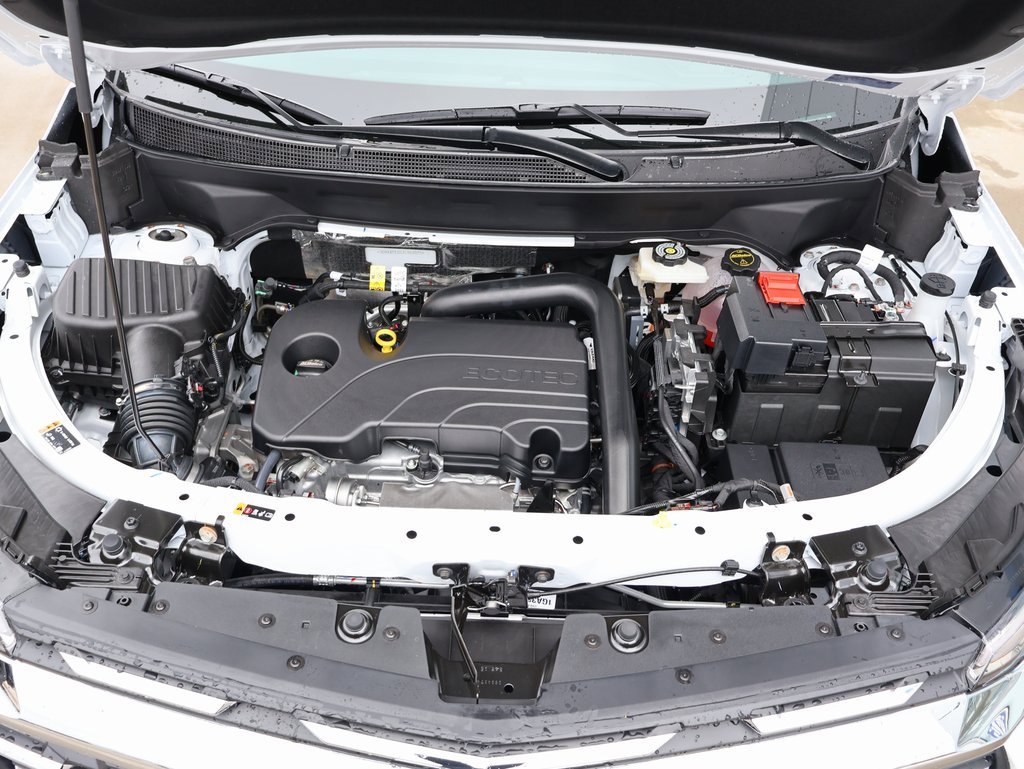 New 2026 Chevrolet Equinox LT w/ LPO, Floor Liner Package image 38