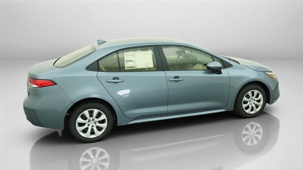 New 2027 Toyota Corolla LE FWD image 10