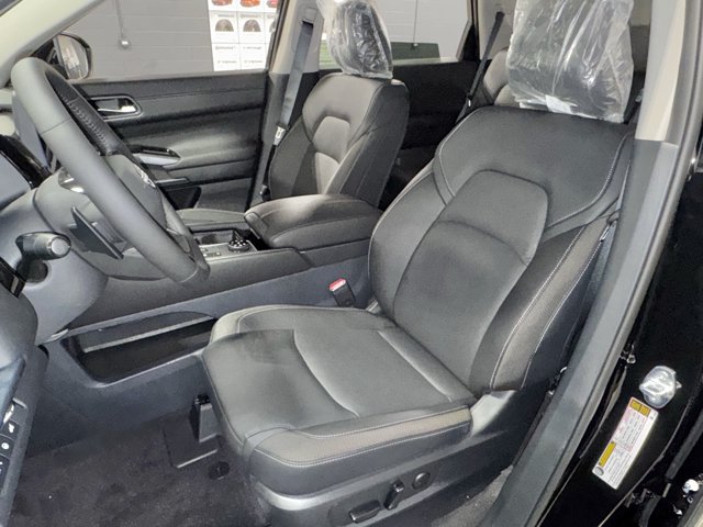 New 2026 Nissan Pathfinder SL AWD/4WD image 18