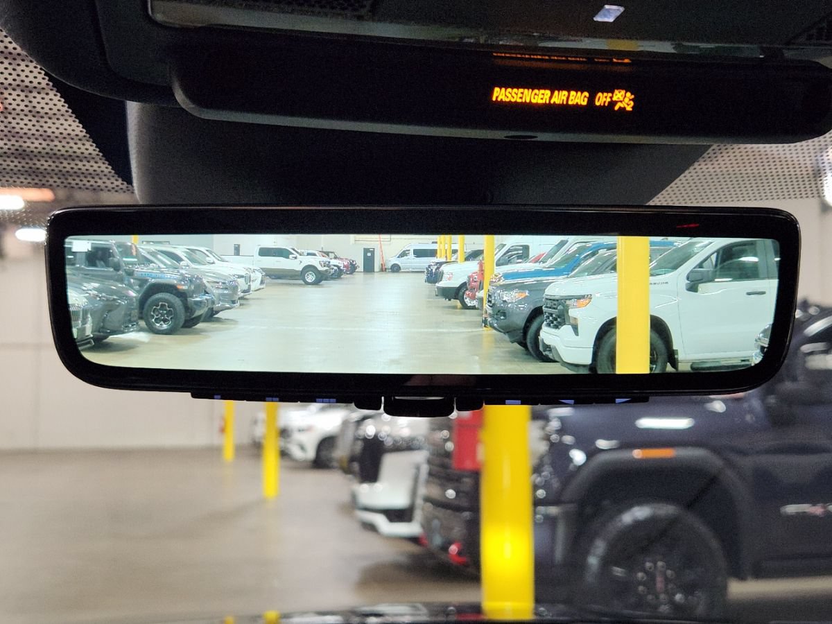 Used 2020 Land Rover Range Rover Evoque S AWD/4WD image 34