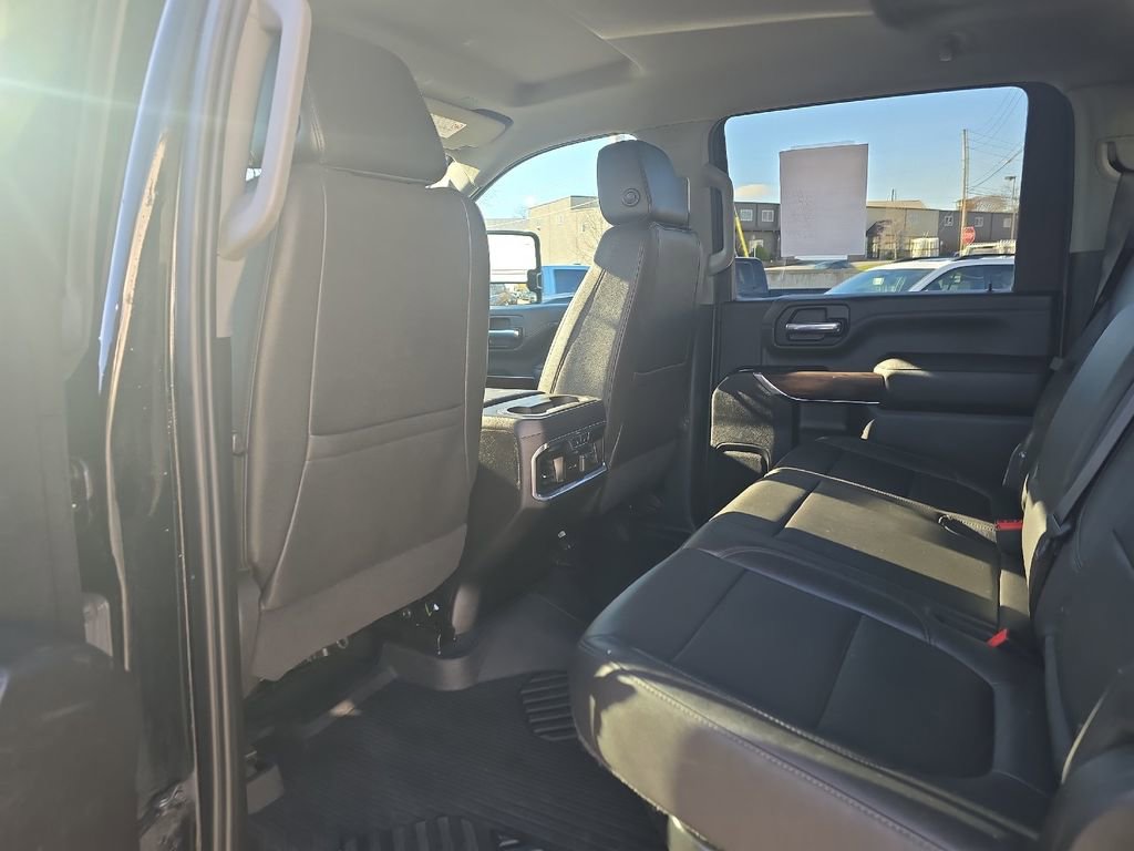 Used 2023 GMC Sierra 3500 SLT w/ SLT Convenience Package AWD/4WD image 15