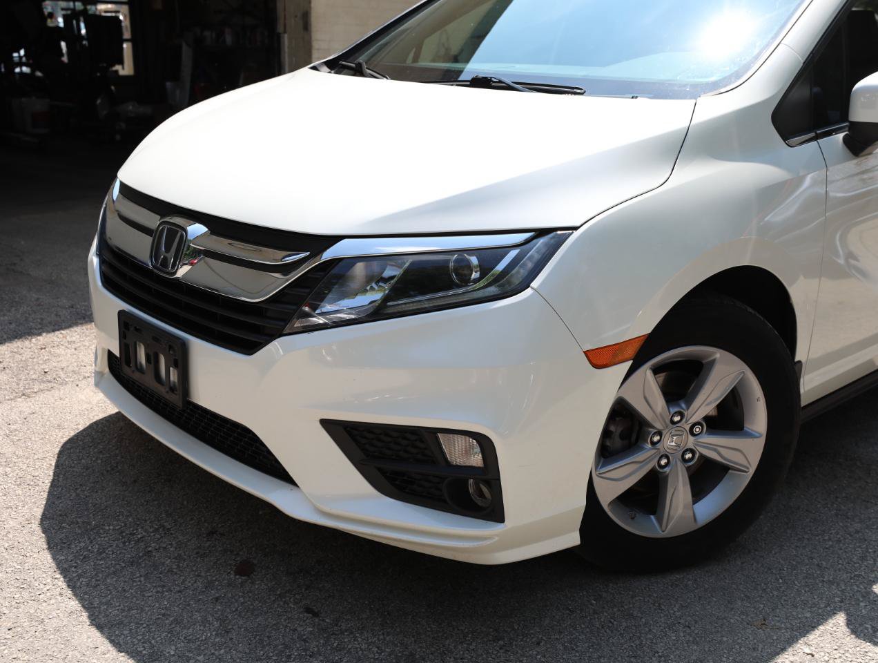 Used 2019 Honda Odyssey EX-L image 2