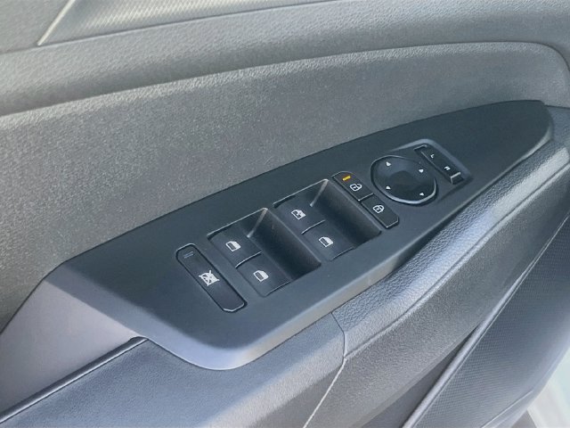 New 2027 Kia Sportage LX FWD image 17