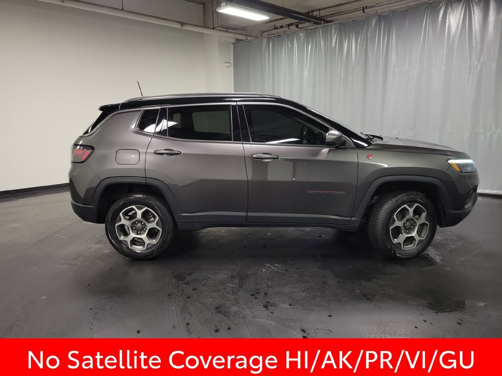 Used 2022 Jeep Compass Trailhawk w/ Trailhawk Elite Group AWD/4WD image 9