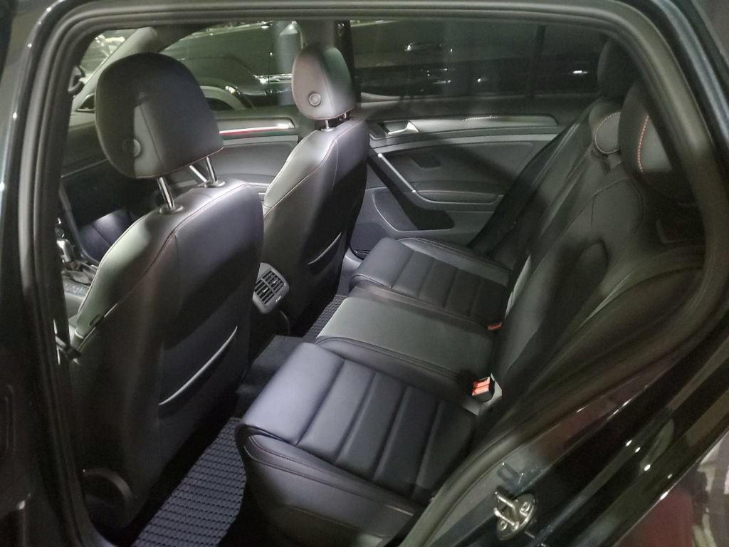 Certified 2021 Volkswagen GTI 4-Door FWD image 9