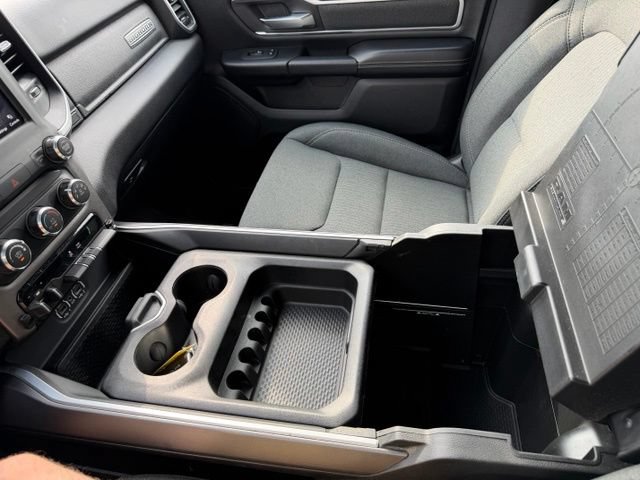Used 2020 RAM 1500 Big Horn AWD/4WD image 44