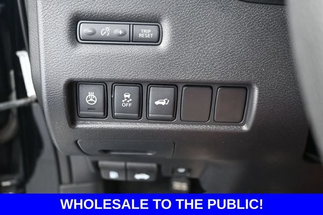 Used 2017 Nissan Murano Platinum w/ Platinum Technology Package FWD image 14