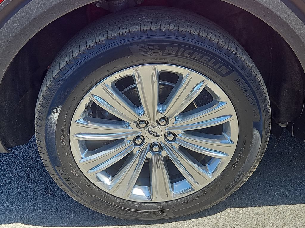 Used 2020 Ford Explorer Limited w/ Class III Trailer Tow Package AWD/4WD image 9