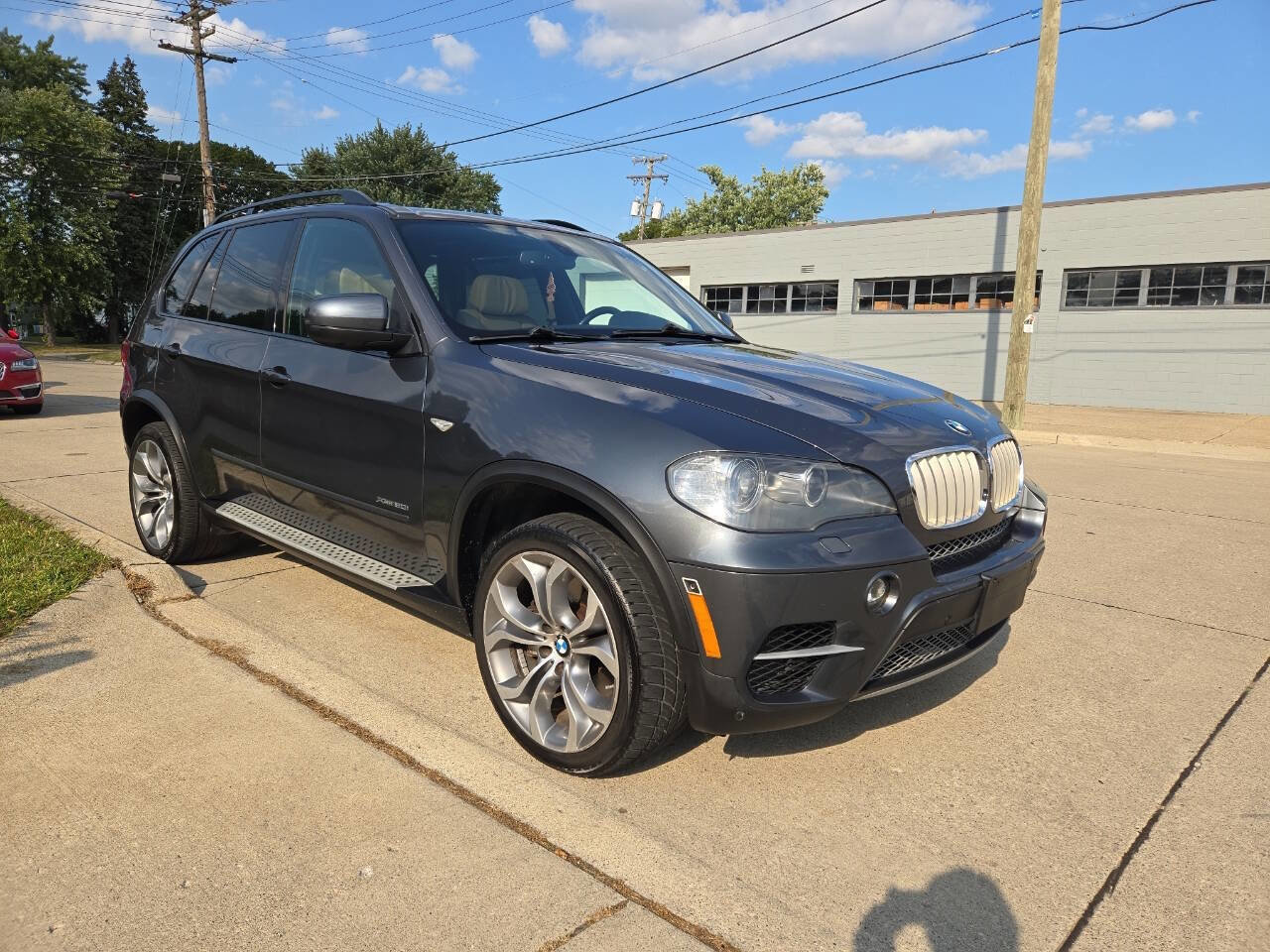 Used 2011 BMW X5 xDrive50i image 5