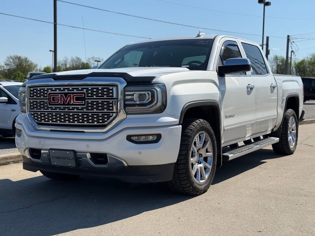 Used 2017 GMC Sierra 1500 Denali image 2