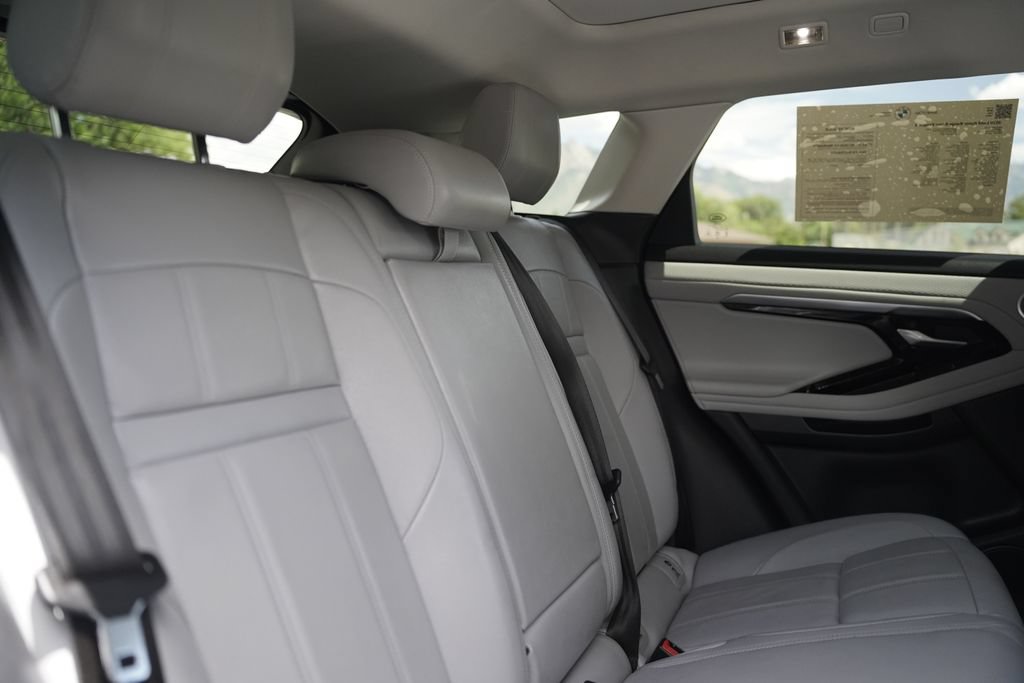 Used 2020 Land Rover Range Rover Evoque S AWD/4WD image 13