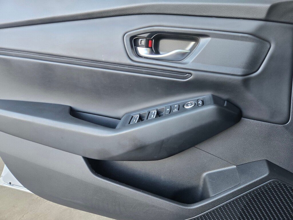 Certified 2023 Honda Accord EX image 22