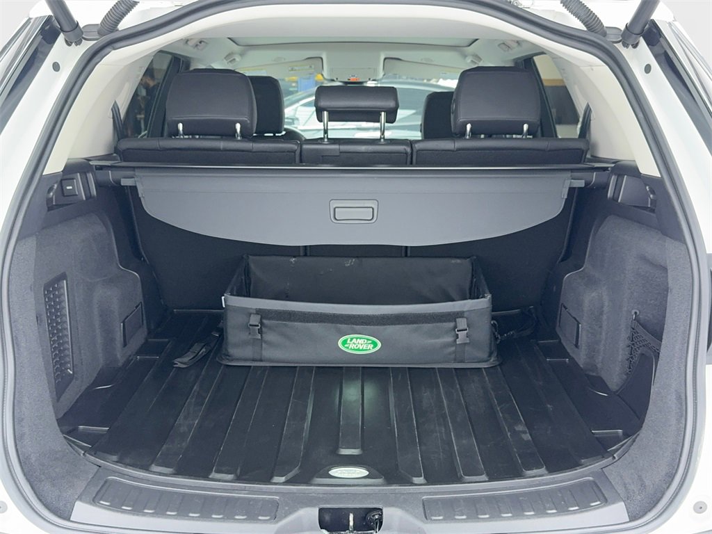 Used 2022 Land Rover Discovery Sport S image 12