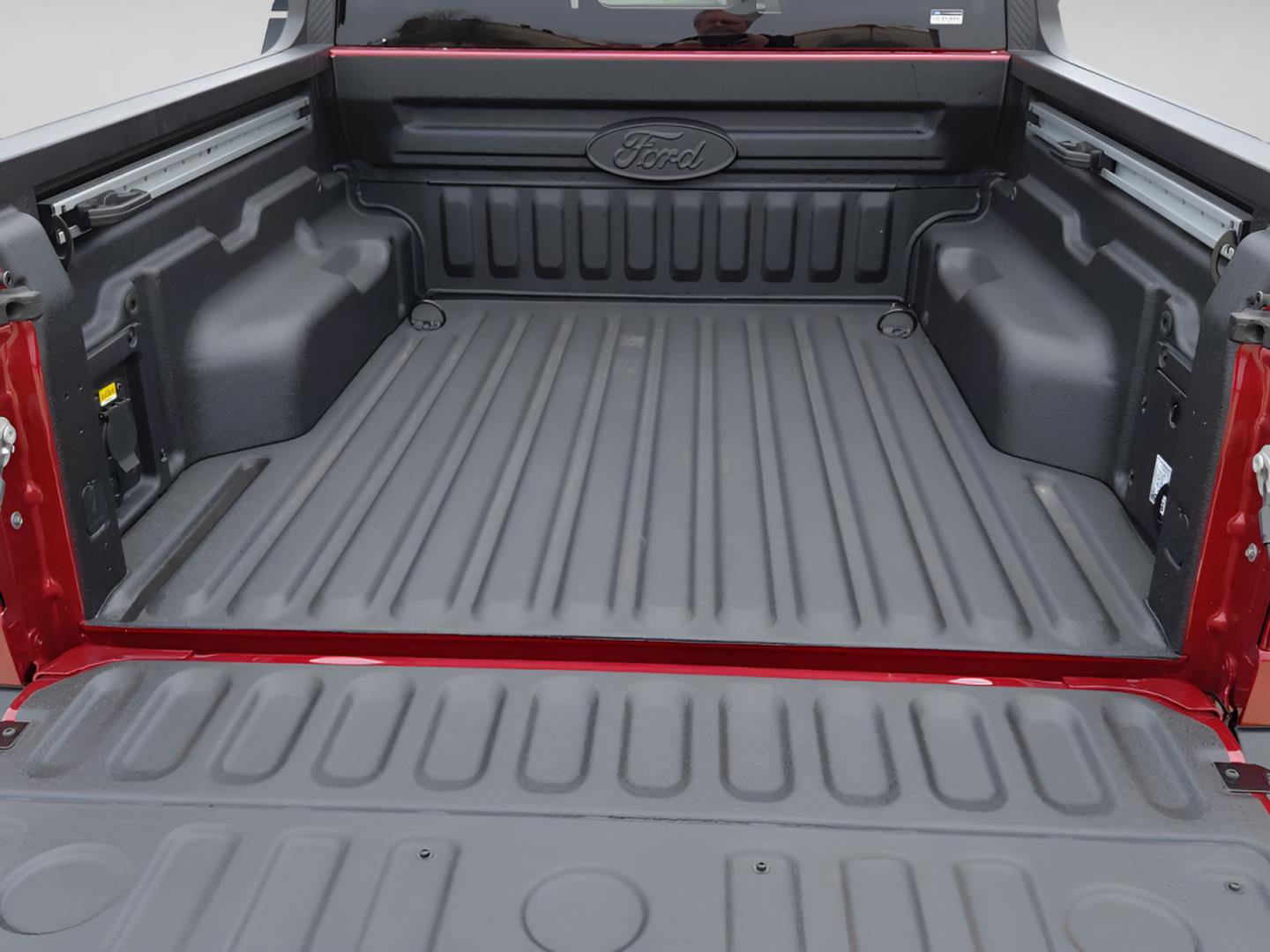 New 2026 Ford Maverick Lariat w/ Black Appearance Package image 19
