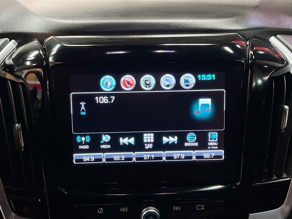 Used 2019 Chevrolet Traverse LT w/ LT Premium Package AWD/4WD image 15